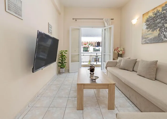 Beautiful Corfu * Corfu (city)